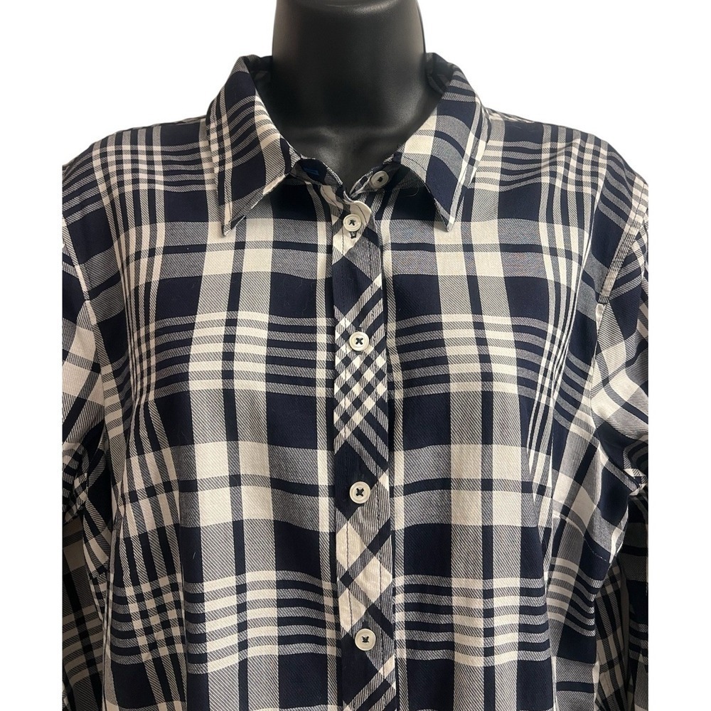 TALBOTS Long Sleeve Botton Up Classic Checked Blouse Navy & White Sz L NWT